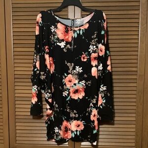 NWT Lock & Love Oversized Soft Floral Top 3/4 Sleeve XXXL